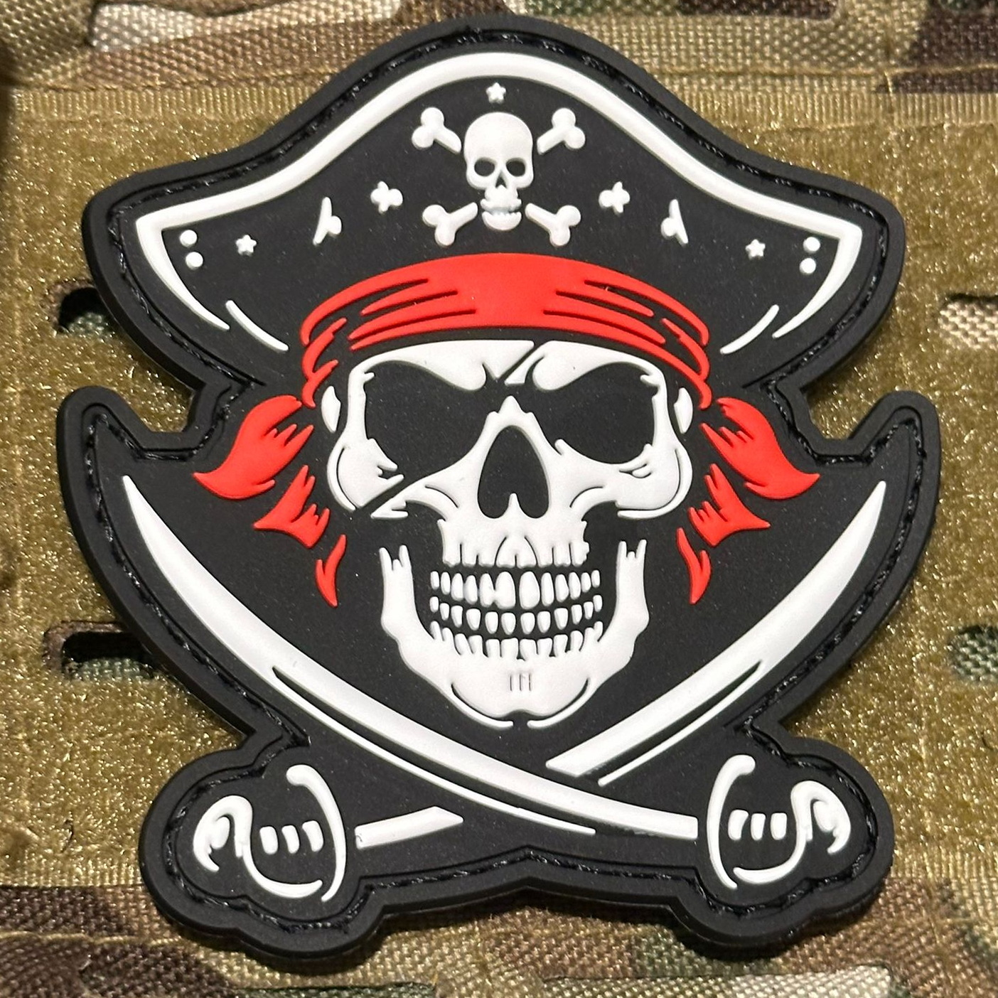Parche PVC 3D con velcro – PIRATA Bandera Pirata - vista 4