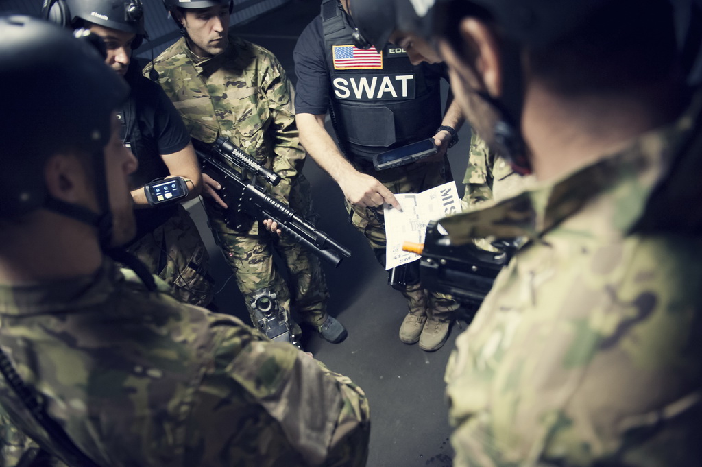 BOMBSQUAD imagen 2